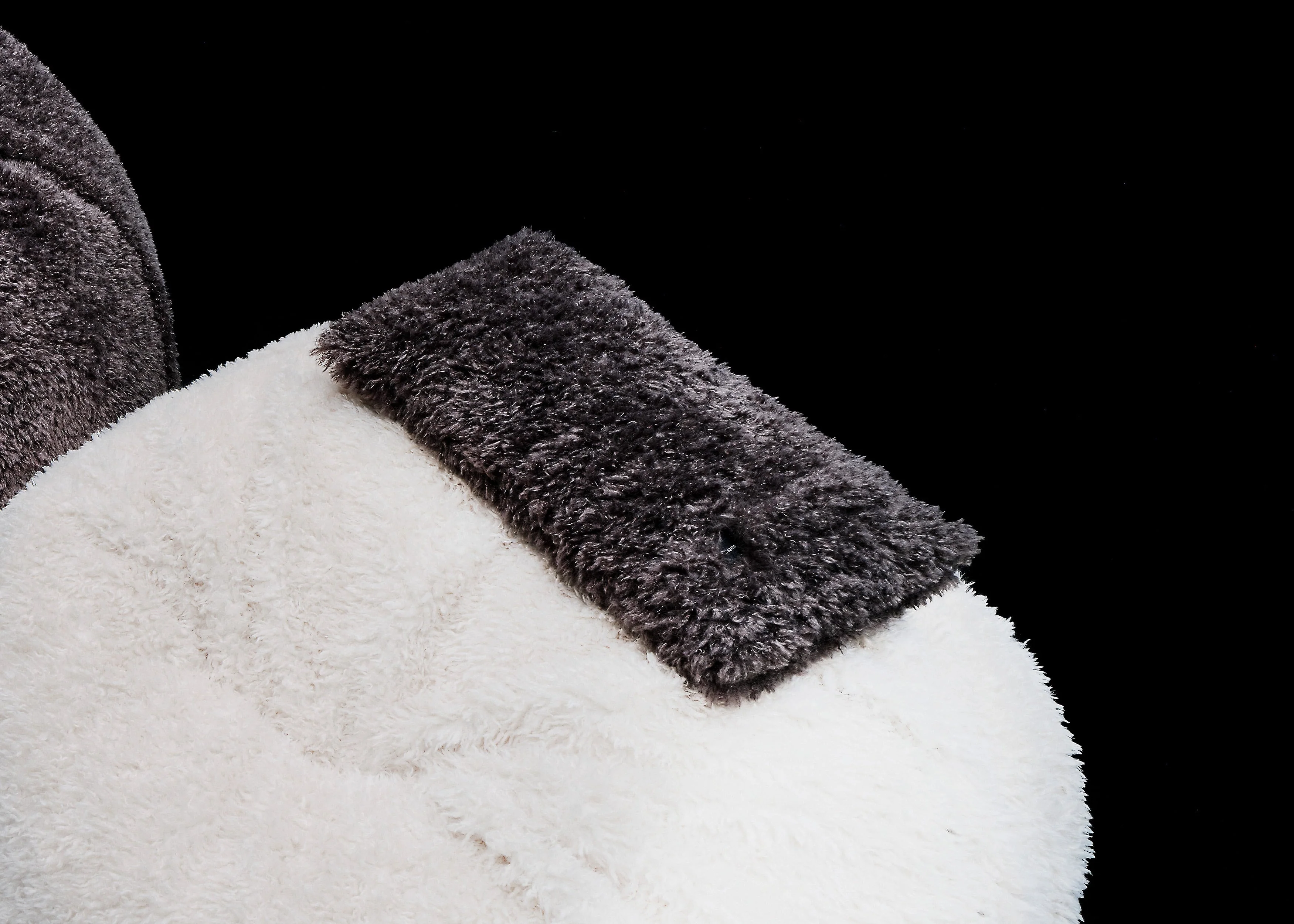 vetsak | Pillow - Doodle - Dark Grey - Image 5